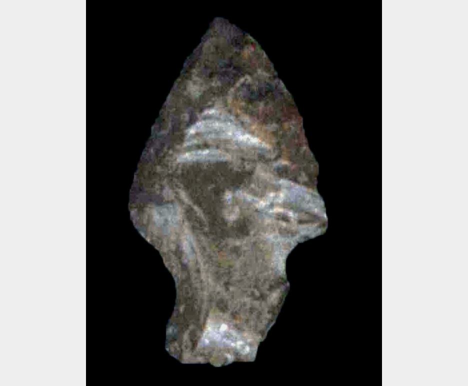 Late Archaic period (3500-1000 BC) Merom Cluster spearpoint made from Muldraugh chert.